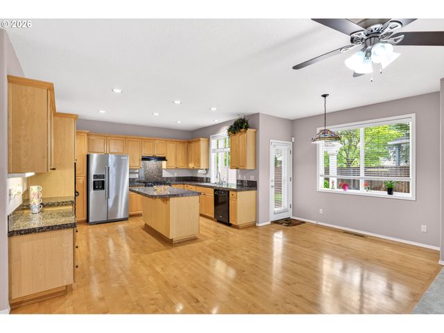 17271 Nw TUCSON St, Beaverton, OR 97006