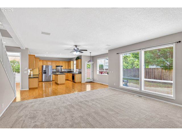 17271 Nw TUCSON St, Beaverton, OR 97006