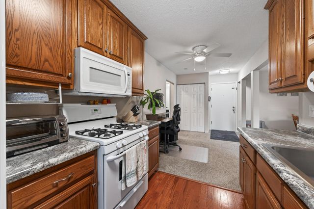10840 Rockford Road 308, Plymouth, MN 55442
