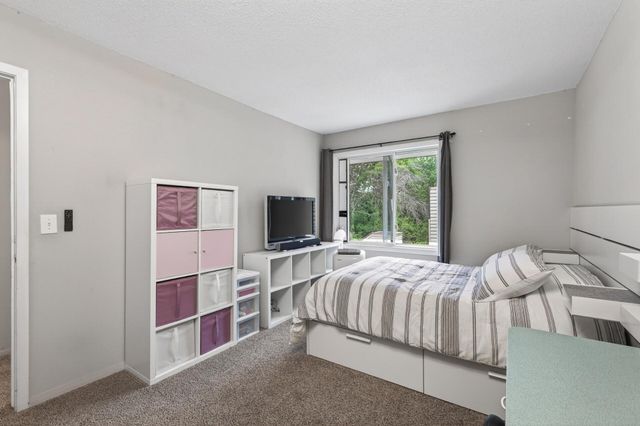 10840 Rockford Road 308, Plymouth, MN 55442