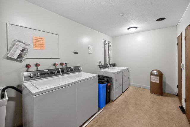 10840 Rockford Road 308, Plymouth, MN 55442