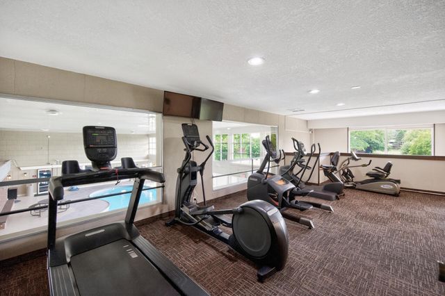 10840 Rockford Road 308, Plymouth, MN 55442