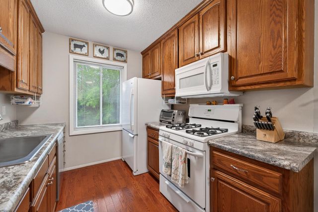 10840 Rockford Road 308, Plymouth, MN 55442