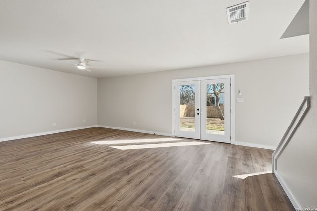 8010 Coral Meadow, Converse, TX 78109