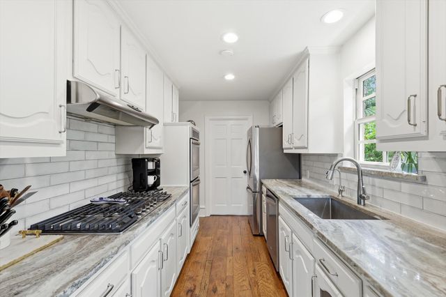 15319 Trails End Drive, Dallas, TX 75248