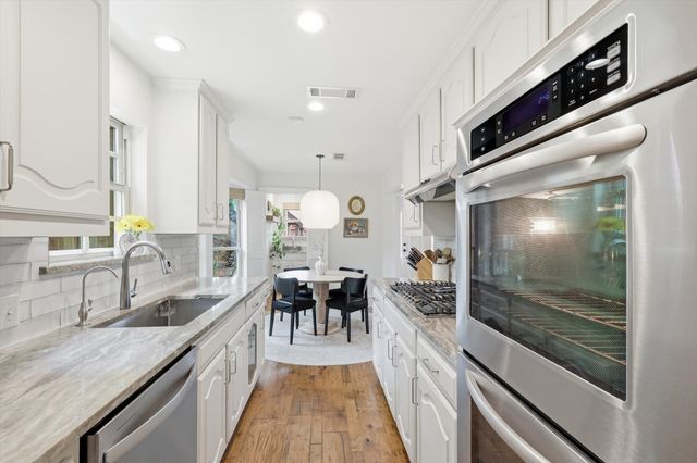 15319 Trails End Drive, Dallas, TX 75248