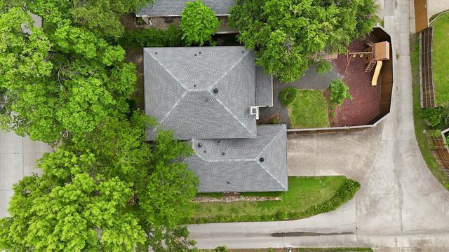 15319 Trails End Drive, Dallas, TX 75248
