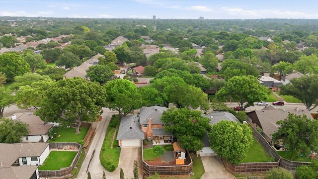 15319 Trails End Drive, Dallas, TX 75248