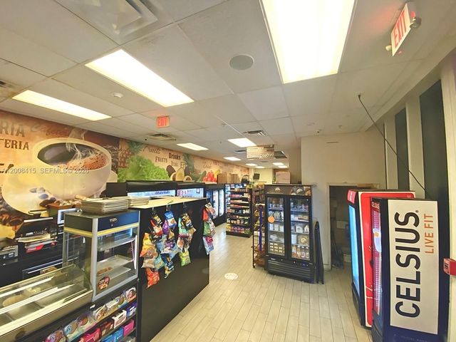 XXXX BRICKELL AVE, Miami, FL 33131