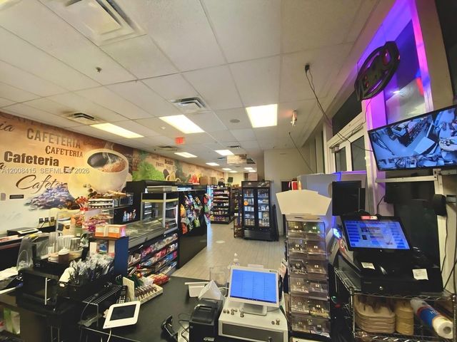 XXXX BRICKELL AVE, Miami, FL 33131