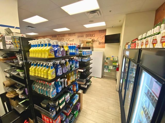 XXXX BRICKELL AVE, Miami, FL 33131