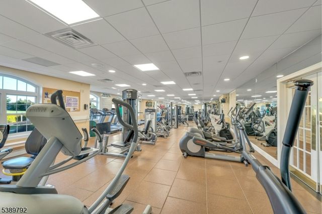 5 La Rochelle Dr, Manchester Twp., NJ 08759