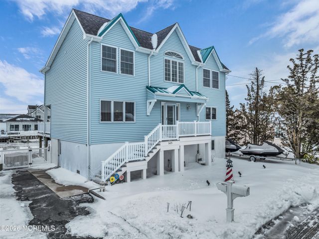 3425 Lisbon Avenue, Toms River, NJ 08753