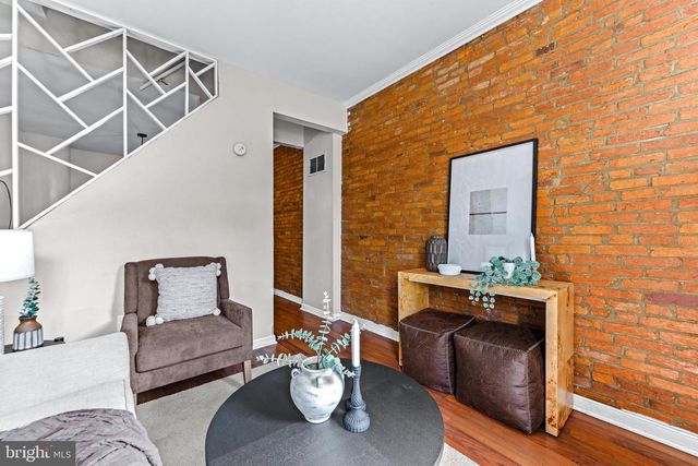 1505 S HANOVER ST, Baltimore, MD 21230