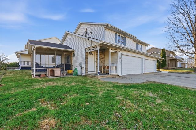 863 Boston Way, Coralville, IA 52241