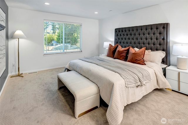 14534 27th Avenue NE, Shoreline, WA 98155