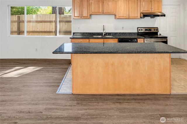 14534 27th Avenue NE, Shoreline, WA 98155