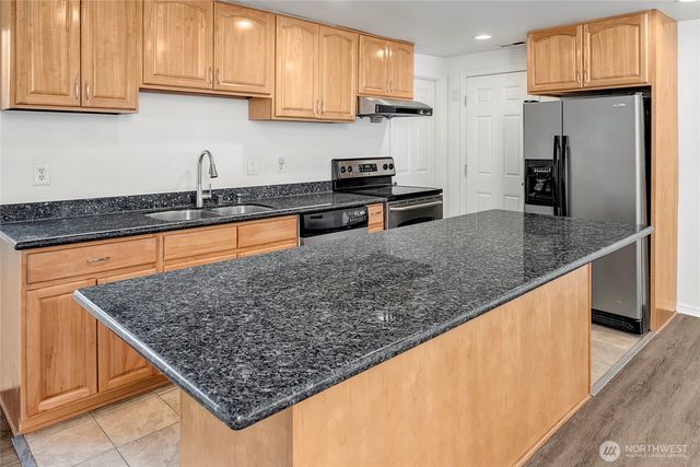 14534 27th Avenue NE, Shoreline, WA 98155