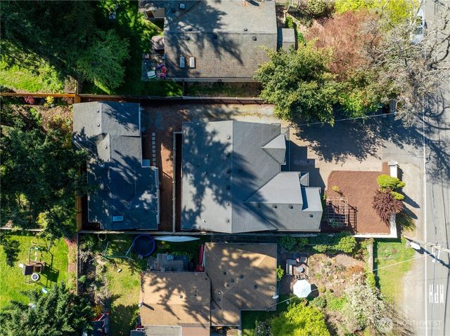 14534 27th Avenue NE, Shoreline, WA 98155