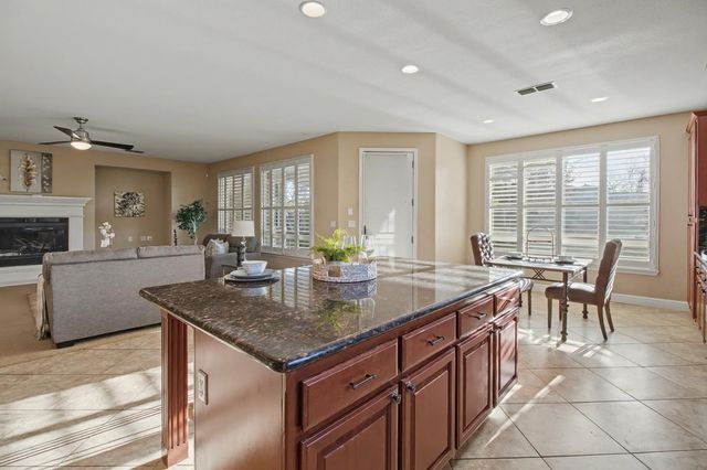 10441 Hite Cir, Elk Grove, CA 95757