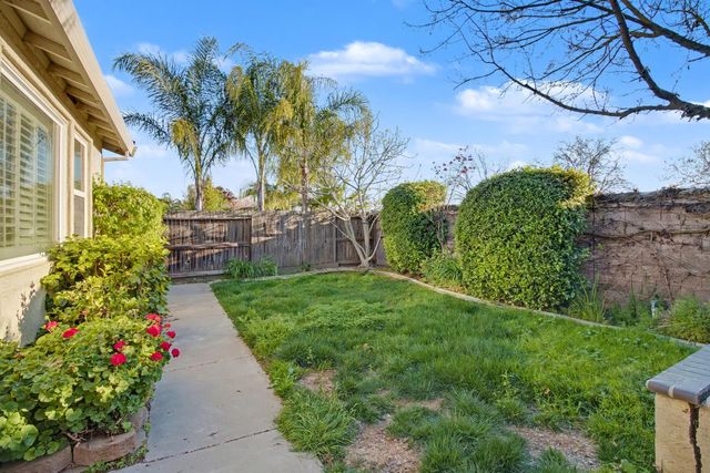 10441 Hite Cir, Elk Grove, CA 95757