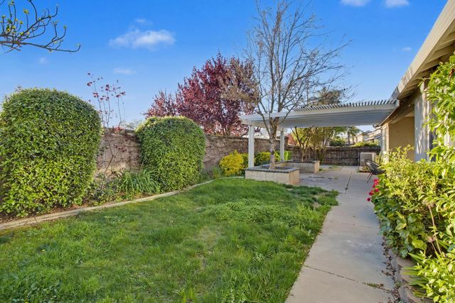 10441 Hite Cir, Elk Grove, CA 95757
