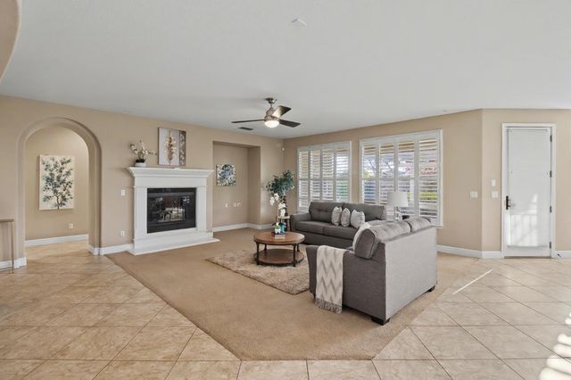 10441 Hite Cir, Elk Grove, CA 95757