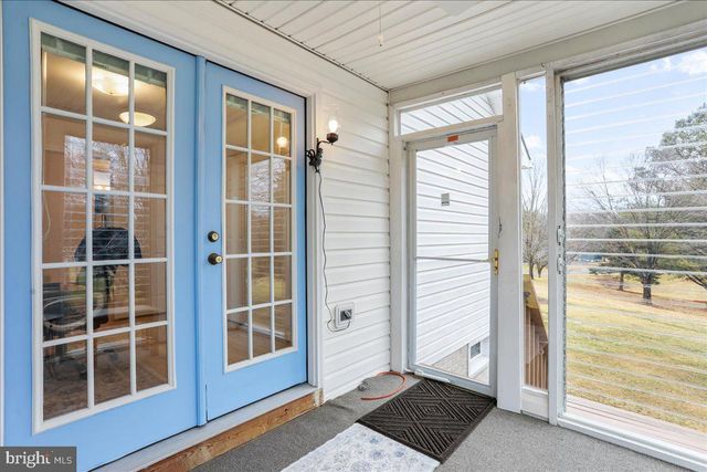 23 TEAKWOOD CT, Harpers Ferry, WV 25425