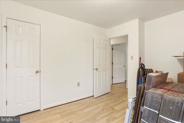 23 TEAKWOOD CT, Harpers Ferry, WV 25425