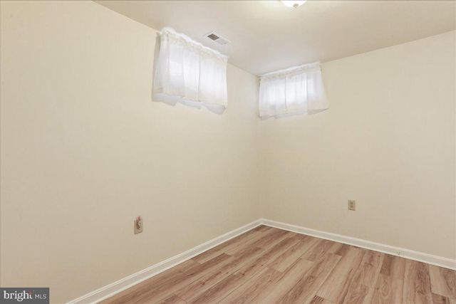 23 TEAKWOOD CT, Harpers Ferry, WV 25425