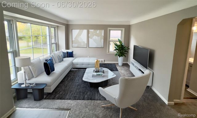 318 DEVILLEN Avenue, Royal Oak, MI 48073