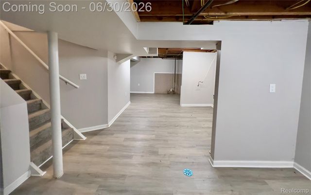 318 DEVILLEN Avenue, Royal Oak, MI 48073