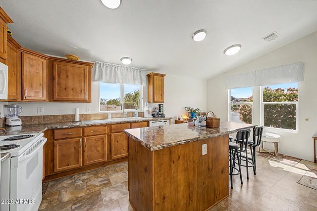 2263 N TREKELL Road 19, Casa Grande, AZ 85122
