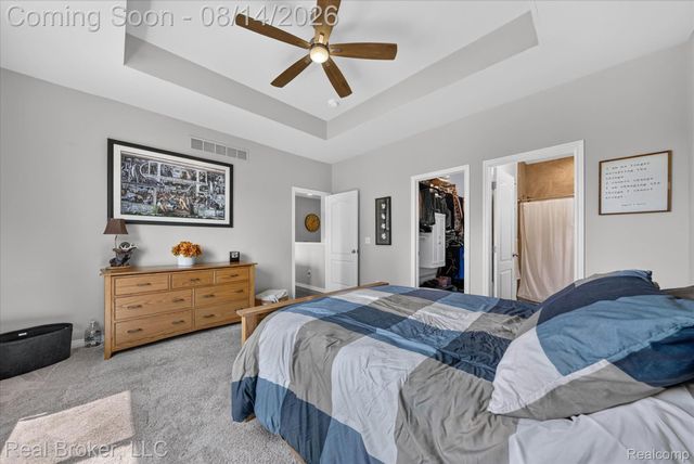 322 Hidden River E, Holly Township, MI 48442