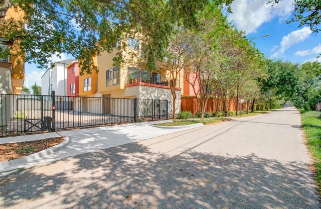 4410 Spencer Street A, Houston, TX 77007