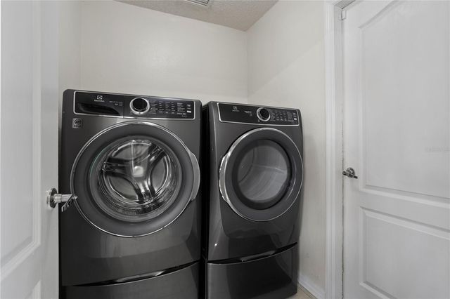 714 W 9TH STREET, Deltona, FL 32725