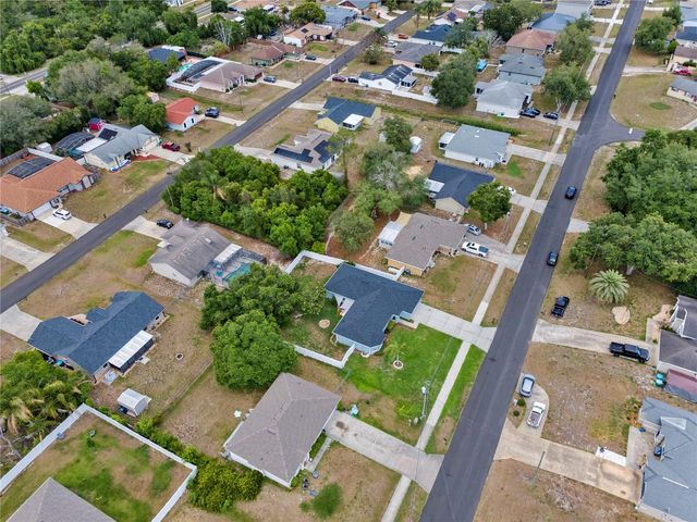 714 W 9TH STREET, Deltona, FL 32725