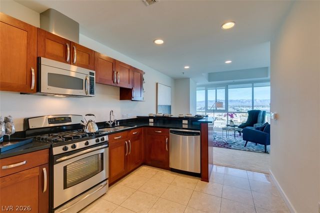 4525 Dean Martin Drive 904, Las Vegas, NV 89103