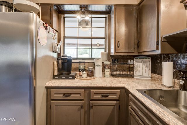 13 Runion Way, Greeneville, TN 37743