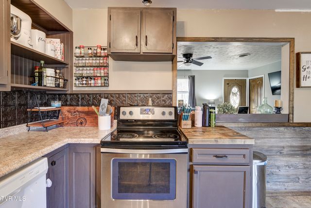 13 Runion Way, Greeneville, TN 37743