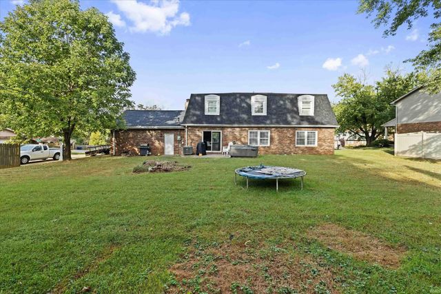 5266 Landview Drive, Newburgh, IN 47630