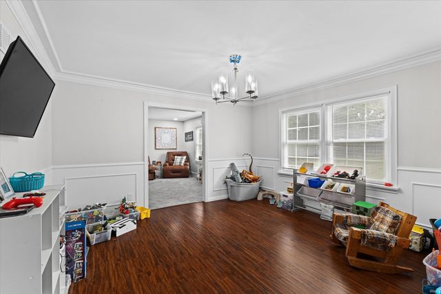 5266 Landview Drive, Newburgh, IN 47630