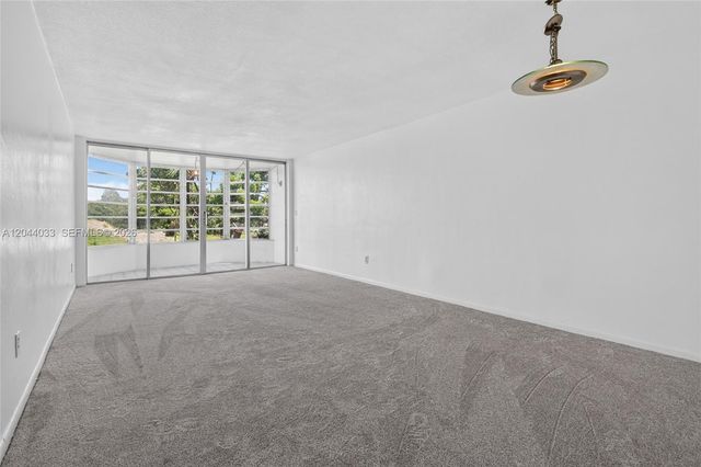 1501 NE 191st Street C203, Miami, FL 33179