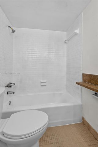 1501 NE 191st Street C203, Miami, FL 33179
