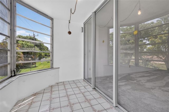 1501 NE 191st Street C203, Miami, FL 33179