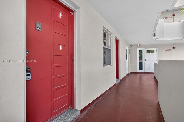 1501 NE 191st Street C203, Miami, FL 33179