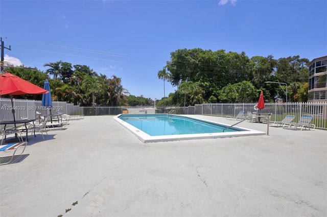 1501 NE 191st Street C203, Miami, FL 33179