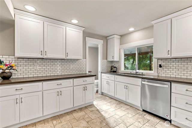 4412 N 27th Street, Tacoma, WA 98407