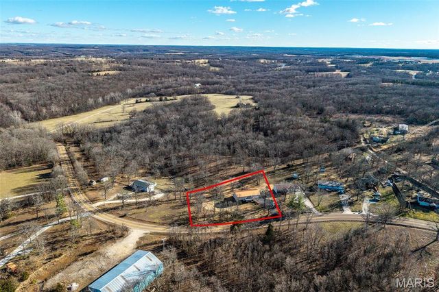 2893 State Road V, Linn Creek, MO 65052