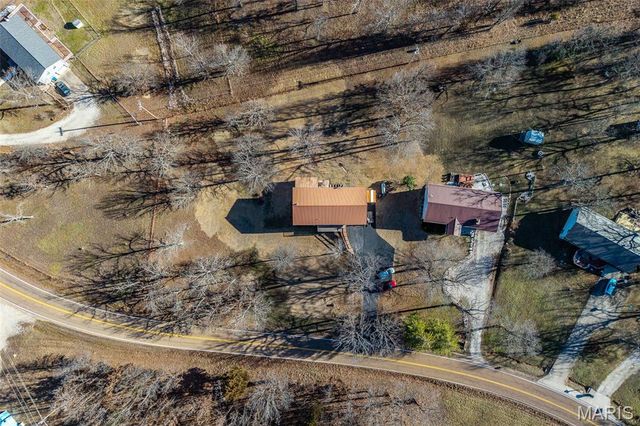 2893 State Road V, Linn Creek, MO 65052